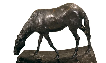 Hest ved truget, skulptur af Edgar Degas