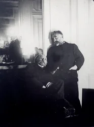 Portrætter af digteren Stephane Mallarme (1842-1898) og maleren Auguste Renoir (1841-1919). Fotografisk edikt af Edgar Degas (1834-1917) 1895 Paris, Jacques Doucet bibliotek