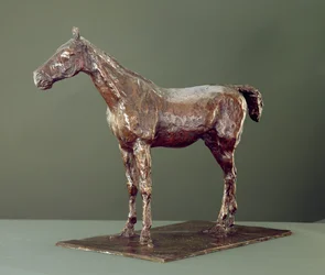 Stående hest (bronze)
