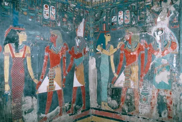 Egypten, Theben, Luxor, Kongernes Dal, Horemhebs grav, vægmaleri forestillende Horemheb mellem gudinden Isis og guden Horus, Det Nye Rige, XVIII. dynasti