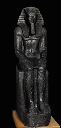 Dioritstatue af farao Ramses II ...
