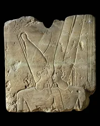 Farao Ramses II og guden Amun ...