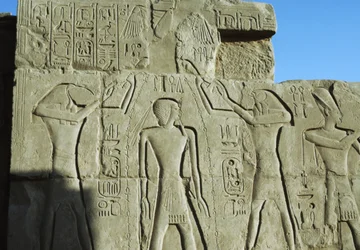 Renselsesscene, relief, Amun-templet, Karnak-tempelkomplekset (UNESCO