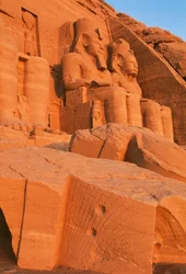 Udsigt over facaden på Ramses II