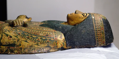 Detalje af det ydre kistelåg af mumien af Nesyamun, muligvis fundet i Deir El-Bahri, New Kingdom, ca. 1100 f.Kr. (malet træ)