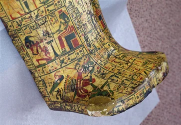 Detalje af den ydre kiste af mumien af Nesyamun, muligvis fundet i Deir el-Bahri, New Kingdom, ca. 1100 f.Kr. (malet træ)