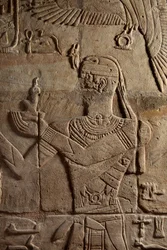 Relief på en helligdom rejst af farao Taharqa i hoffet til Amuntemplet bygget af ham i Kawa i Nubien, 25. dynasti, sen periode, 690-64 f.Kr. (sandsten) (detaljer fra 107896)