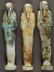 Ushabti (små statuer), Ba Disits grav, guvernørens grav, Sheik Souby, Bahariya Oasis, Giza, Egypten. Egyptisk civilisation, 26. dynasti (663-525 f.Kr.).
