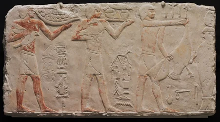 Relief af tre offerbærere, fra Saqqara, ca. 2311-2281 f.Kr.