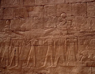 Egyptiske antikviteter: relief fra Karnak-templet (Karnak), Luxor, Egypten