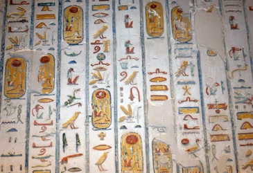Gåsen, haren og bien, Kongernes Dal, Luxor