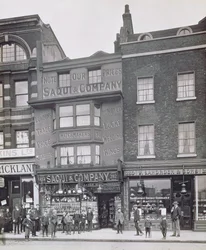 Bishopsgate, fra Historic London Buildings af Alfred und John Bool (f.1850-1900) og Henry Dixon (1820-92)