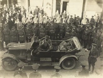 Fra et album med 134 fotografier forbundet med Første Verdenskrig, Vestfronten, 1914-18