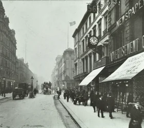 New Oxford Street: ser mod vest af Bloomsbury Way, 1890