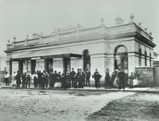 Notting Hill Gate Station: ydersiden af Metropolitan Railway, 1868