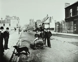 Wandsworth High Street: mod vest, 1890