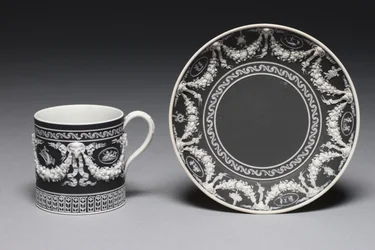 Kop og underkop, designet og lavet af Wedgwood Factory, ca. 1790