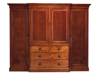 Tidlig victoriansk frontgarderobe, designet af Heal & Son