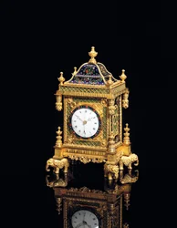 George III musikalsk og kvarterskimrende lille bordur, Howlett & Horne, London, ca. 1780