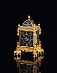 George III musikalsk og kvarterskimrende lille bordur, Howlett & Horne, London, ca. 1780