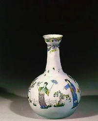 Liverpool vandflaske med emaljeret chinoiserie-dekoration, ca. 1750 (lertøj)