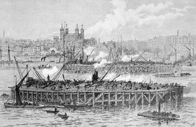 Fremskridt i arbejdet med Tower Bridge over Themsen