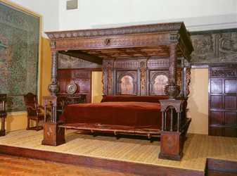 The Great Bed of Ware, ca. 1590 (udskåret, indlagt og malet træ)