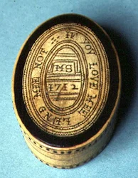 Tobaksæske, 1712 (træ)