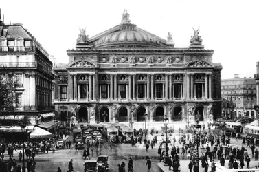 Operateatret, Paris, 1931