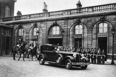 Republikkens præsident går ud, Paris, 1931