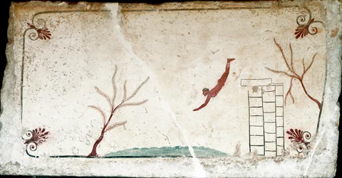 Etruskisk kunst: En ung svømmer, der dykker. Fresko af "dykkerens" grav. Fra Paestums sydlige kirkegård. 480-470 f.Kr. Museo Archeologico Nazionale, Paestum
