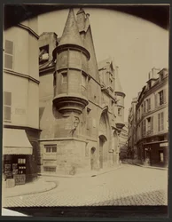 [Hôtel de Sens, nu Bibliothèque Forney] [rue du Riguier, 4. arrondissement]