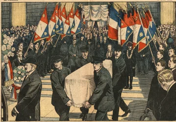 Maurice Ridarts obseques, dræbt af politibetjente i kirken La Madeleine i Paris. Ungdomspatrioternes flag hilser hans kiste. Illustration af Damblans. I "" Le Pelerin"" af 18. april