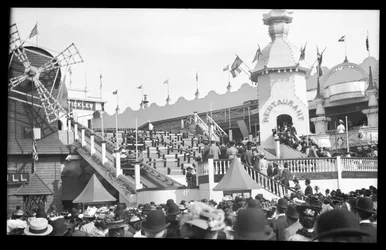 Luna Park, 1909 (nitrat negativ)