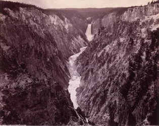Grand Canyon i Yellowstone og vandfald