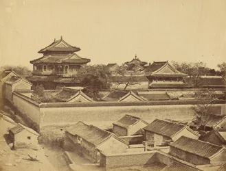 Første udsigt over Peking set fra Antin-porten, oktober 1860