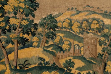flamsk gobelin. Serien Story of Cyrus. No VI Tomyris beordrer Cyrus hoved til at blive dyppet i et blodkar (Tomiris manda sumergir la cabeza de Ciro en un recipiente lleno de sangre). Anonym, baseret på Michiel Coxcie. Atelier Antwerpen. Silke og woo