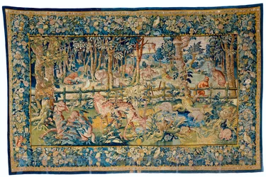 Skov med eksotiske dyr (tekstil)