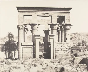 Øen Fileh Philæ, bygning fra øst - vestlig facade - Udsigt over P..., 1851-52, trykt 1853-54.