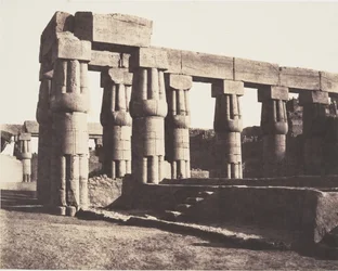 Louksor Theben, senere byggeri - Gallerier - Paralleller, 1851-52.