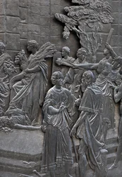 Base, der repræsenterer Alessandro Farnese, der modtager ambassadørerne for dronning Elisabeth af England, detalje af statuen af Alessandro Farnese