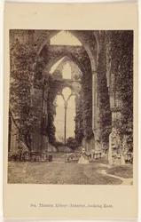 Tintern Abbey - interiør, set mod øst