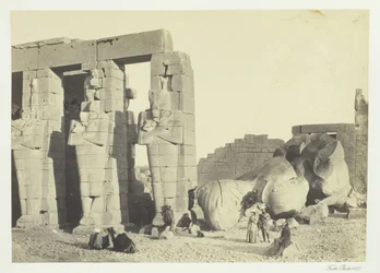 Osiris Pillars and Great Fallen Colossus, ved Memnonium, Theben, 1857.