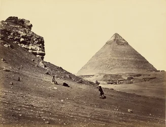 Den anden pyramide set fra sydøst