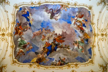 Loftsfresko i det lille galleri på Schönbrunn-slottet, Wien, Østrig, 2024 (foto)