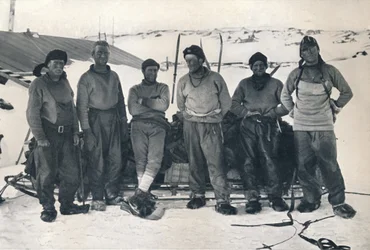 Løjt. Campbells Party på deres tilbagevenden til Cape Evans, 7. november 1912, 1913