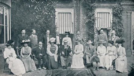 Kongehusets fest i The Grove, Watford, Lord Clarendons bolig, i juli 1909 1911