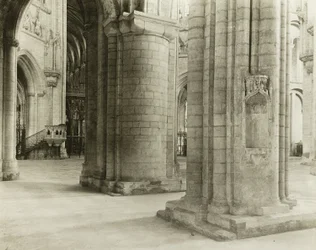 Ely Cathedral: Octagon til Choir fra North Nave Aisle