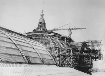 Konstruktion af kuplen til Grand Palais til Exposition Universelle i 1900