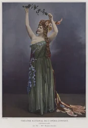 Georgette Brejean-Graviere som feen i Cendrillon (farvet foto)